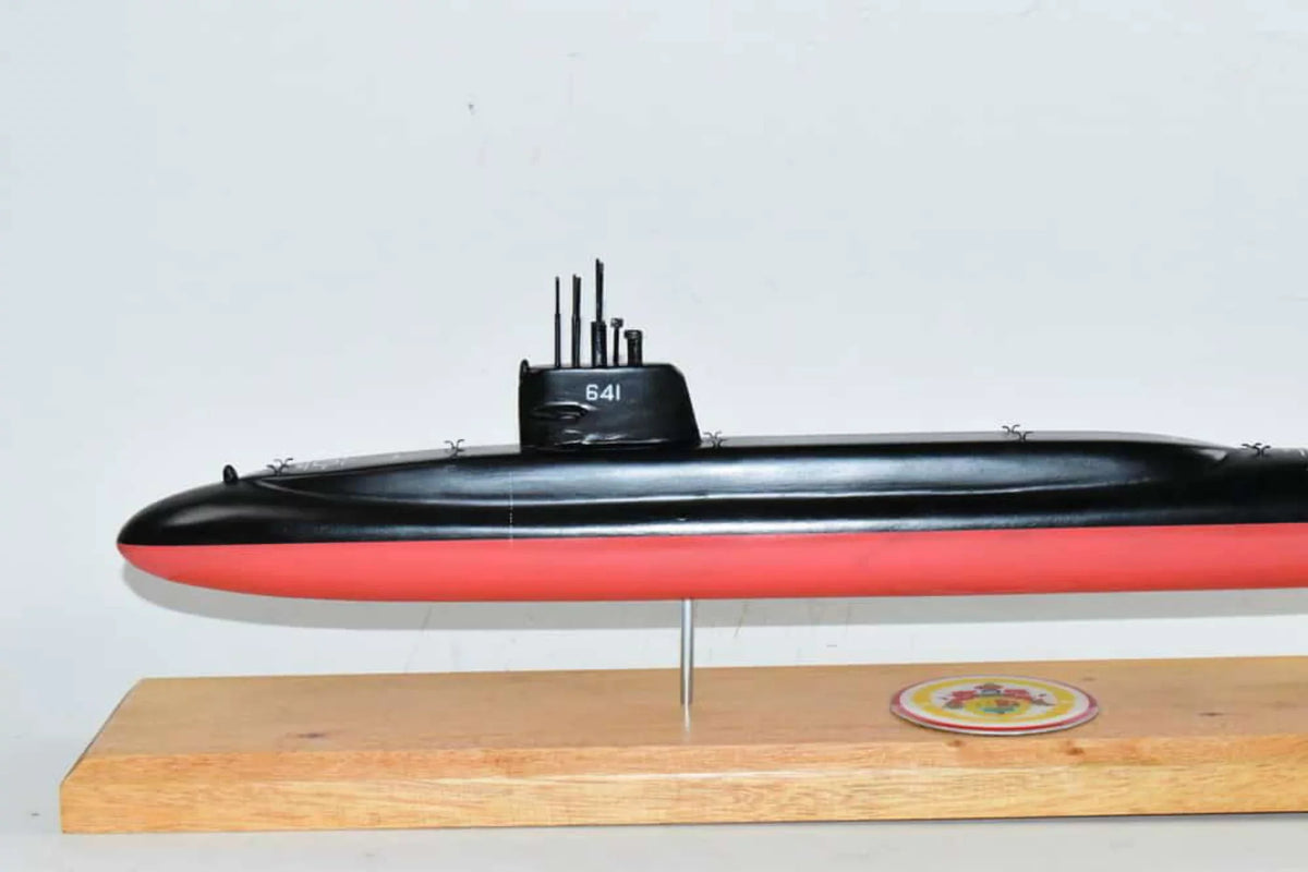 Class SSBN-641 Franklin Model,Navy,20,Scale USS Simon Submarine Bolivar Model,Mahogany,Benjamin