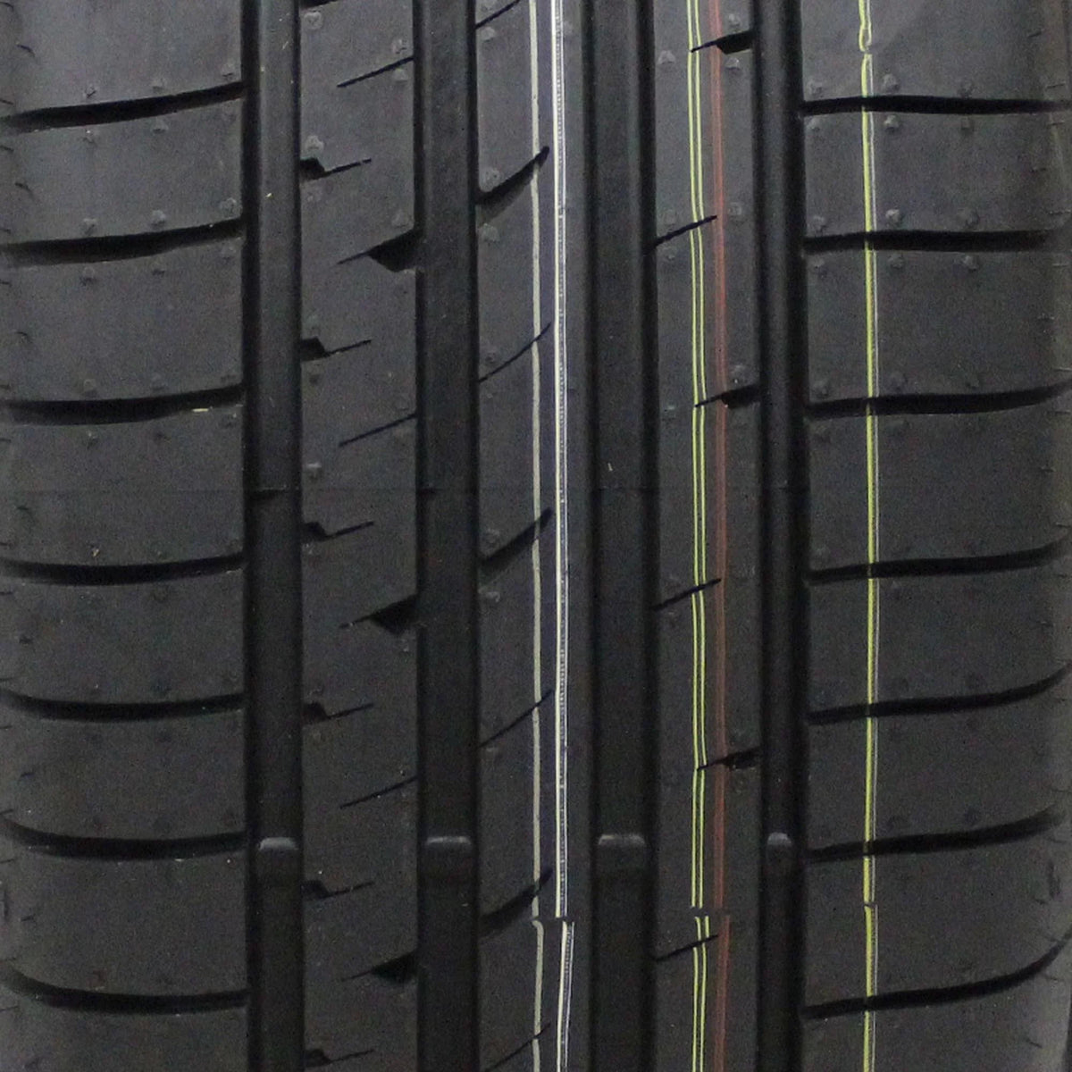 Passenger 2 Goodyear F1 ROF 225/40R19 Tire Eagle Performance Asymmetric 93Y XL