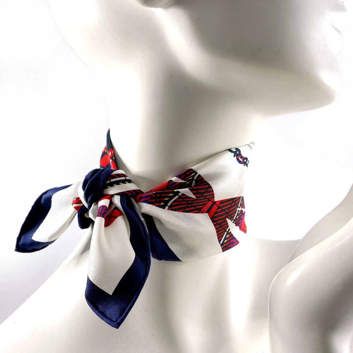 Muffler N3123233 White Pre-Owned Women's Tartan Brides Scarf (Good) HERMES de 45 Gala Silk Carre Gavroche