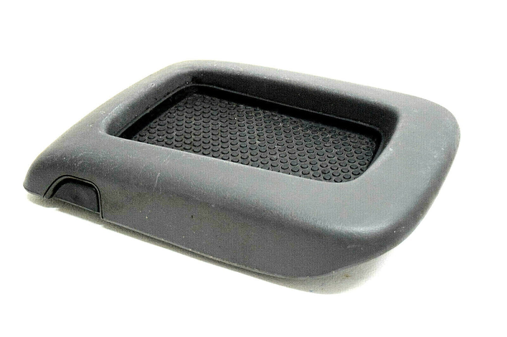 04 Chevy Charcoal Yukon Center Tahoe 03 05 Console 06 Silverado Lid
