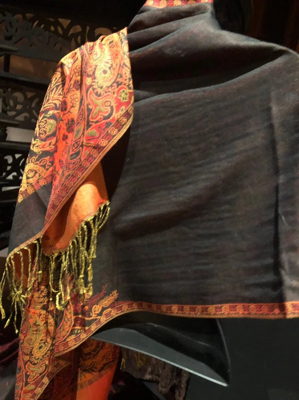 Pashmina Scarf Wrap Vintage Paisley Black Red Brocade