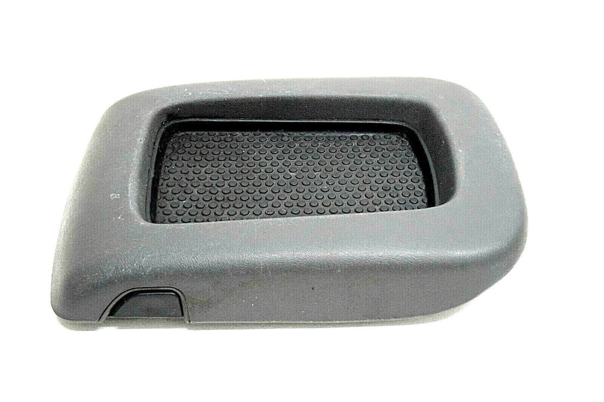 04 Chevy Charcoal Yukon Center Tahoe 03 05 Console 06 Silverado Lid