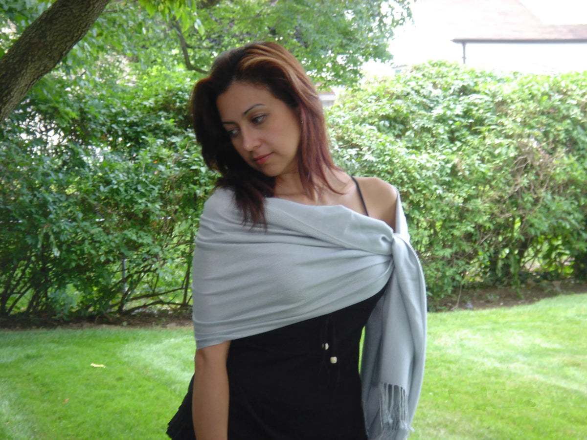 Scarf/Scarves/Shawl/Shawls/Stole/Wrap/Pashmina (Silver Shawl/Cashmere/Cashmere Scarf/Pashmina Scarf/Wool/Silk Grey)