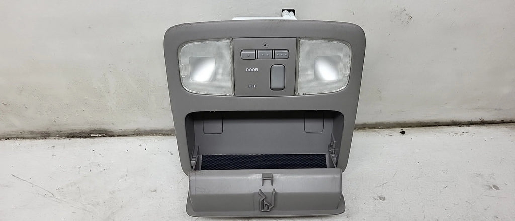 Toyota Garage Overhead Opener OEM Console 06 2006 Highlander Roof with Door Pre-Owned (Good)