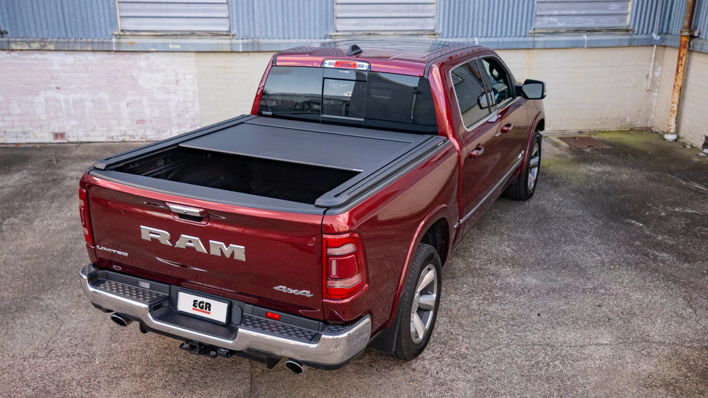 1500 Cab Sport Rolltrac SXT EGR Short Pickup Crew Dodge SLT Retractable RamBox Box Cover Ram Bed 2019-2024 Fits RT038811E Non Electric