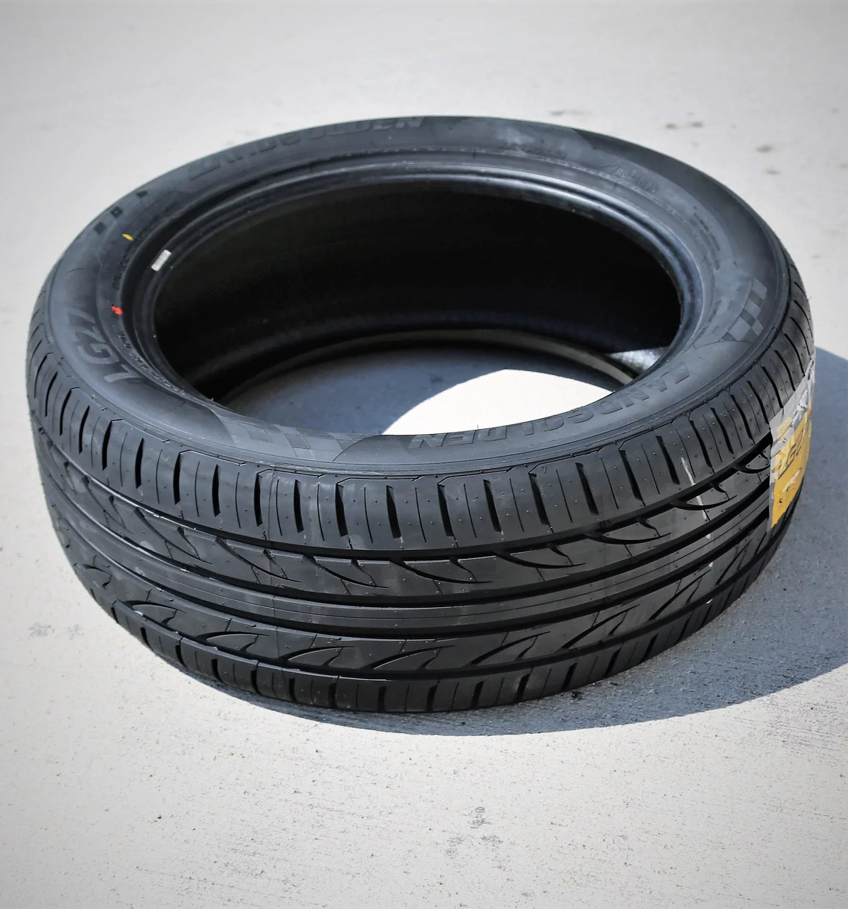 Landgolden Camry LTZ, Tire 225/45R18 ZR Fits: 2012 Performance Season 2011-15 High A/S XL Cruze XLE 95W All LG27 Chevrolet Toyota