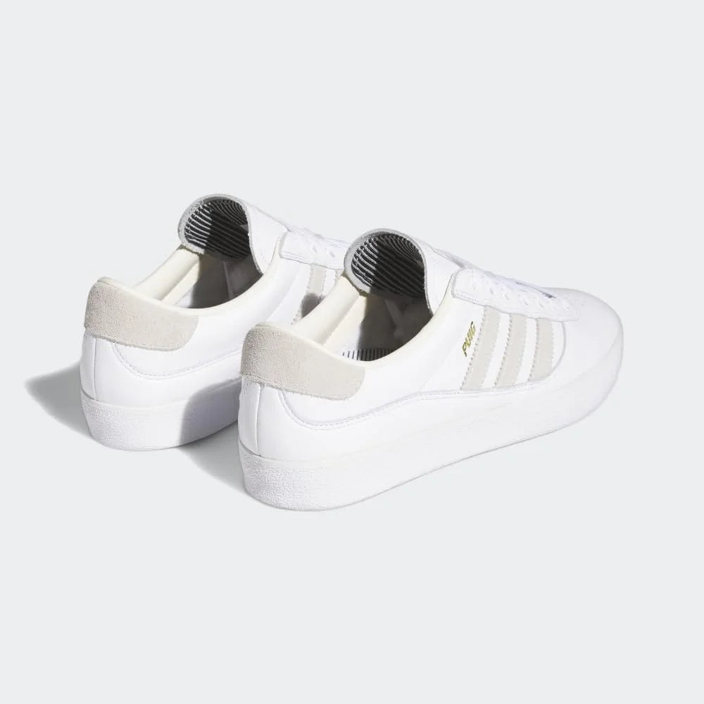 '- 9.5 Indoor White/White/Customized Puig Shoes -