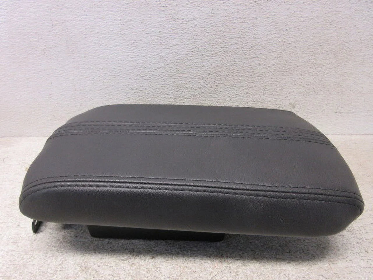Pre-Owned Black (Good) Center 2010 10 MKZ Leather OEM Lincoln Console LKQ Lid