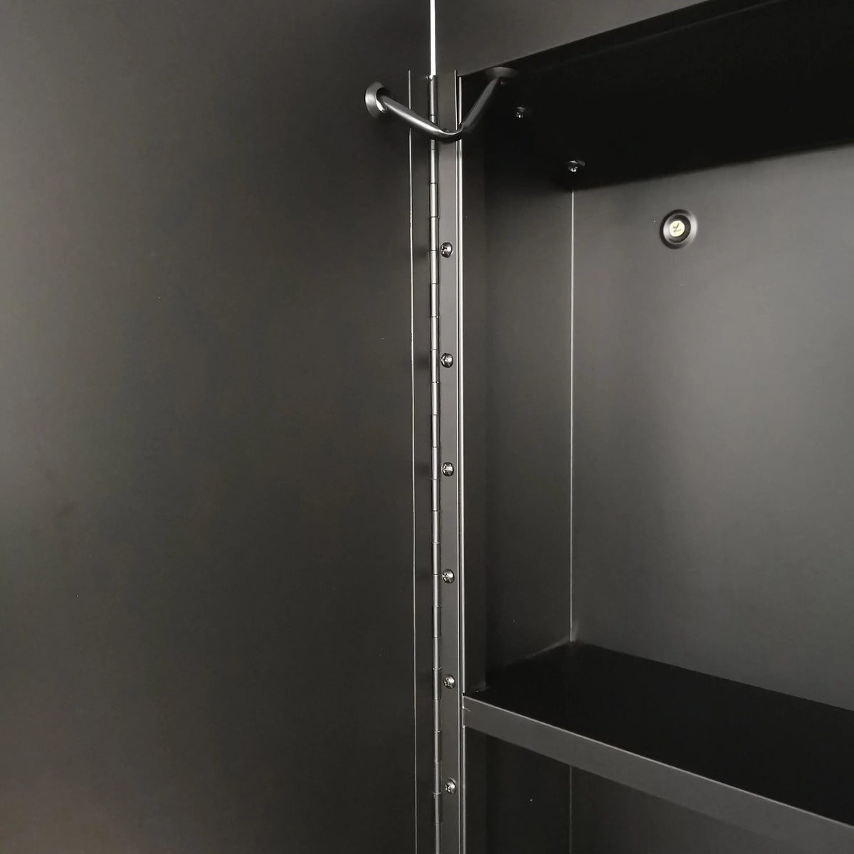Medicine Elegant Reflections Cabinet LED
